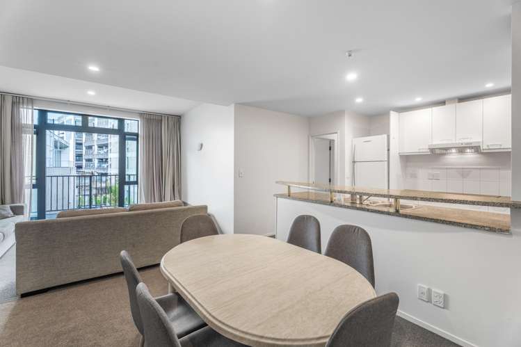 GD/23 Upper Queen Street Auckland Central_4