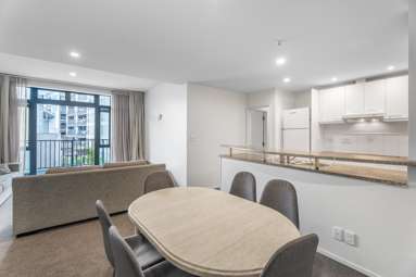 GD/23 Upper Queen Street_4