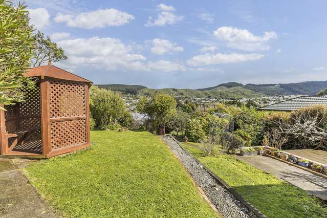 74 Taylor Terrace Tawa_2