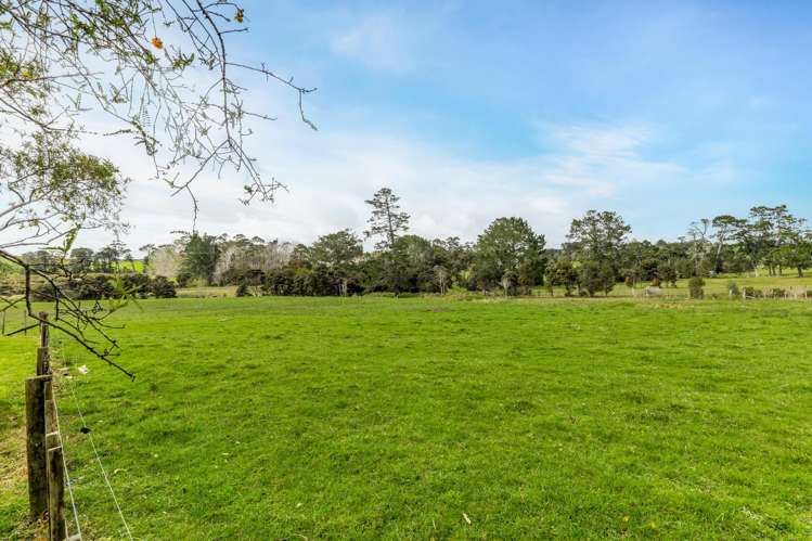 56 Aubrey Road Silverdale_38