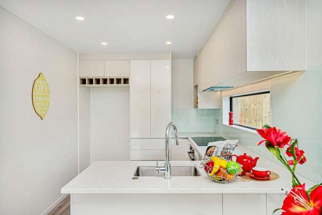 A/13 Renata Crescent Te Atatu Peninsula_2