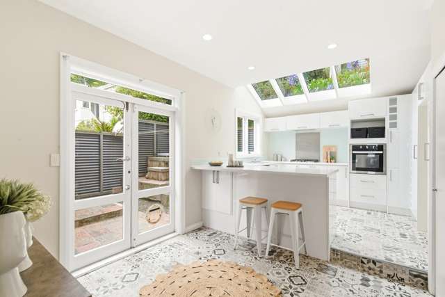 113 Barnard Street Wadestown_4