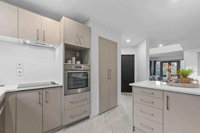 2/44b Tabart Street Woolston_1