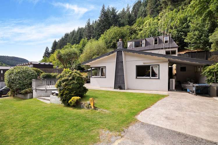 125 Hallenstein Street Queenstown_4
