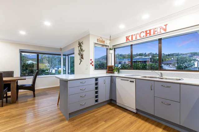 15 King Charles Drive Kingsley Heights_3