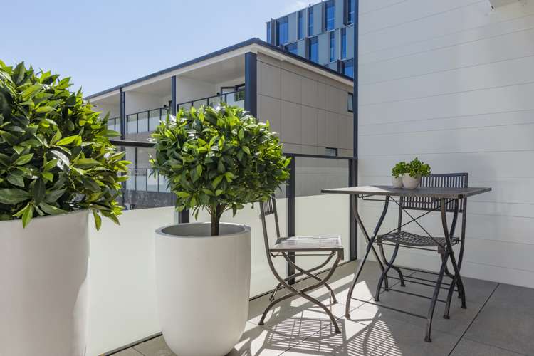 5/8 Dock Street Auckland Central_6