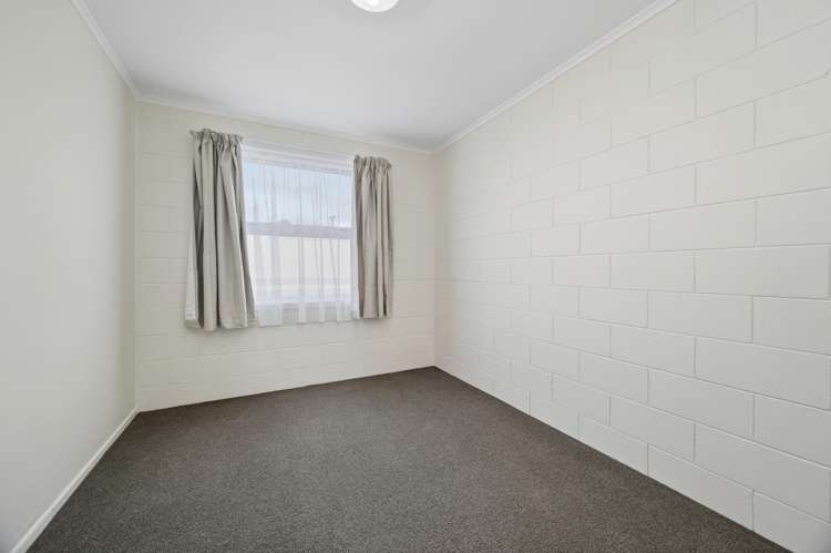 57C, D & E James Street Glenholme_24