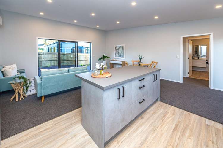 99 Devon Road_4