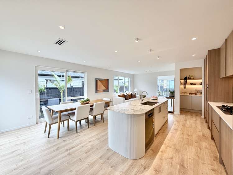 45 Tipu Crescent Milldale_5