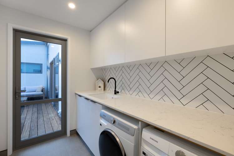 19 Awatira Drive Papamoa_32