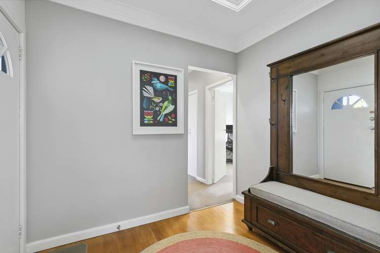 11 Bristow Place Karori_21