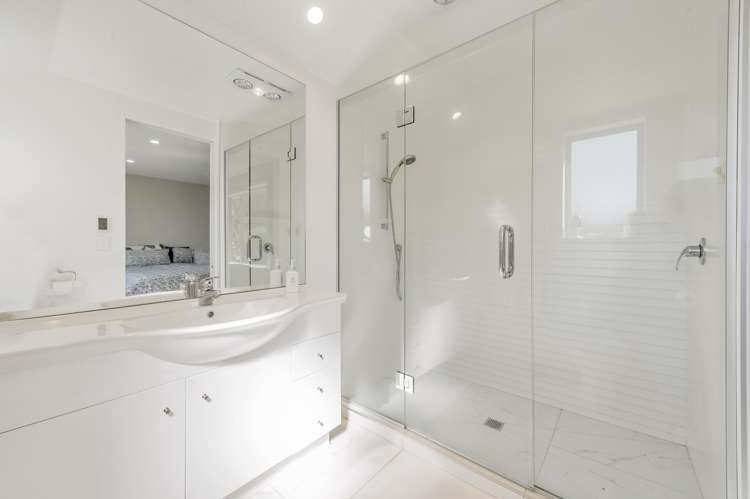 17 Bridge Street Southbridge_23