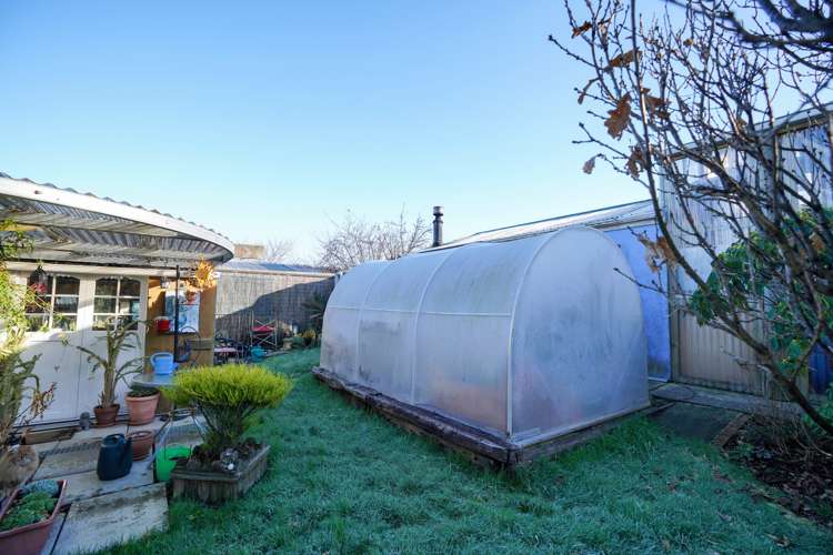 11 Lothian Crescent Strathern_16