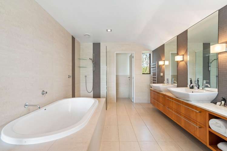 11 Kingscliff Rise Dairy Flat_41