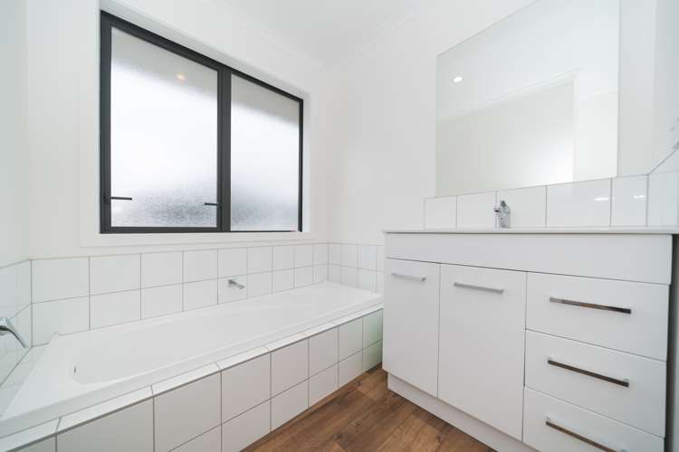 134 Johnstone Drive Fitzherbert_14