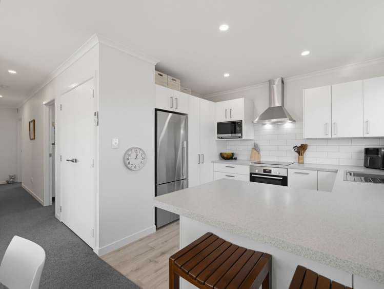 28/36 Henry Russell Estate Waipukurau_4