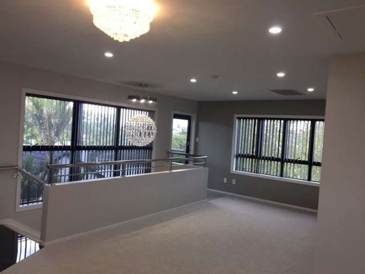 62 Woodglen Road Glen Eden_8