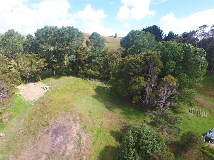 1029 Te Waitere Road Taharoa_27