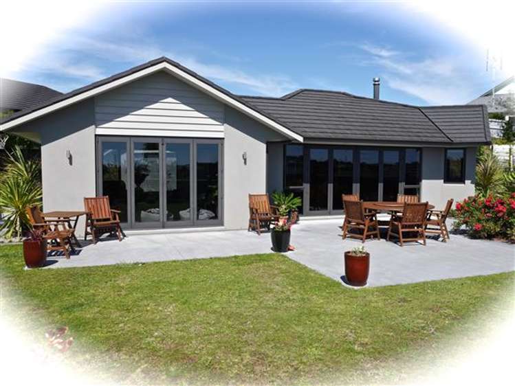 6 Manukaka Heights Hurdon_0