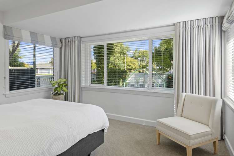 36 Roosevelt Avenue Saint Albans_9