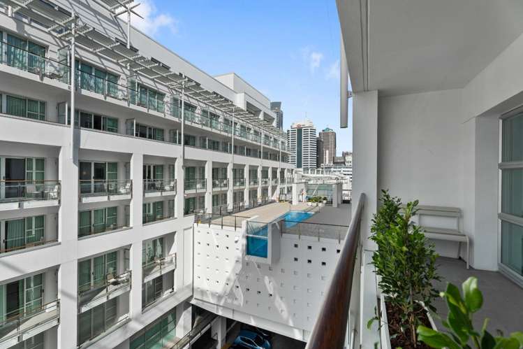 44/143 Quay Street 10015_23