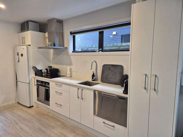 5/27 Price Crescent Mount Wellington_4
