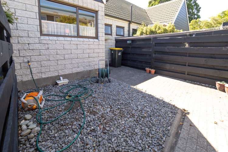 1/50 Short Street Ashburton_17