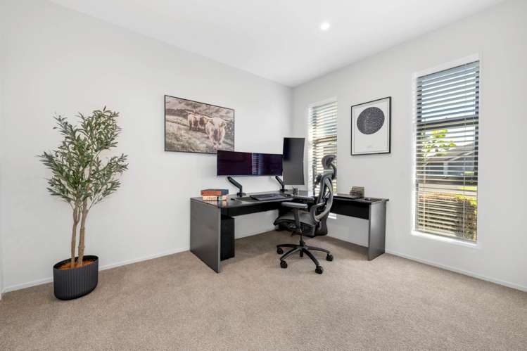 8 Doidge Street Beachlands_20