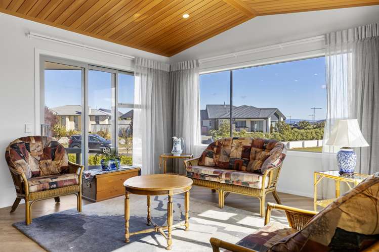 6 Raupo Crescent Wharewaka_6