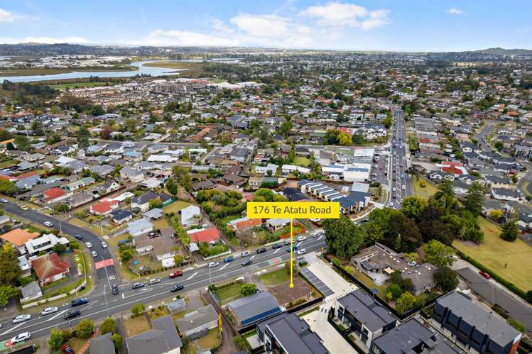 176 Te Atatu Road Te Atatu South_21