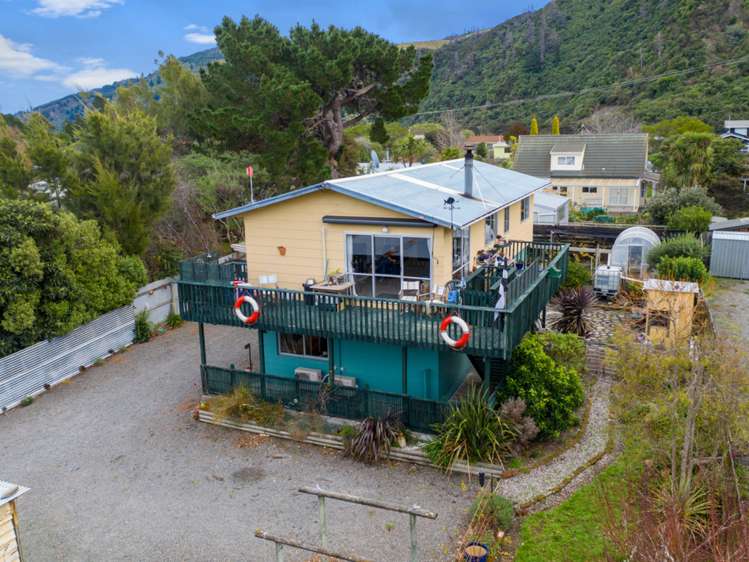 299 Rarangi Beach Road Rarangi_15