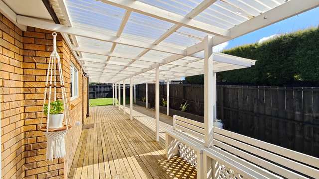 5 Sispara Place Beach Haven_2