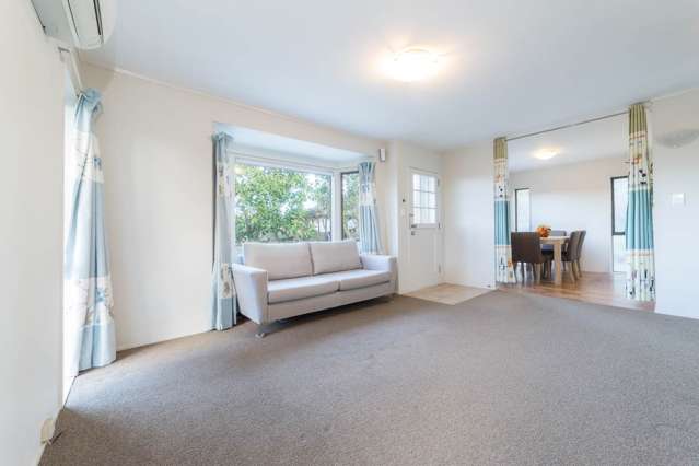 2/10 Naviti Place Browns Bay_4