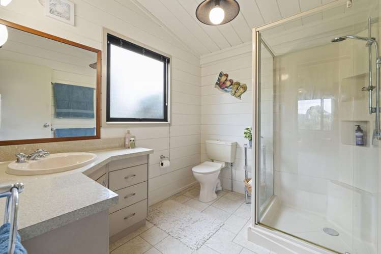 6 Byron Place Whalers Gate_21