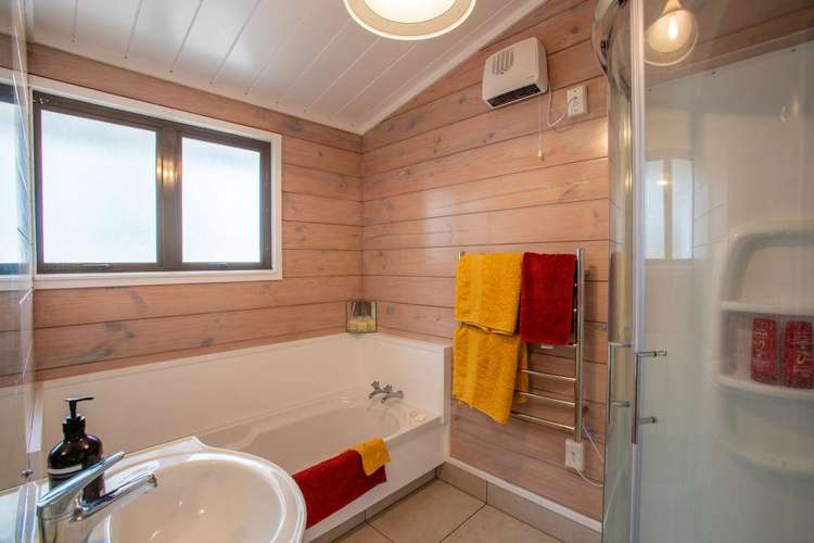 32 Old Station Road Ohakune_25