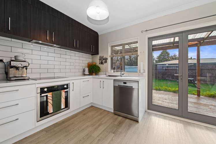 15 Corlett Street Utuhina_7