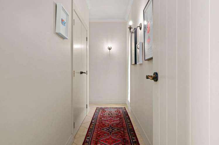 35 The Esplanade Huntington_22