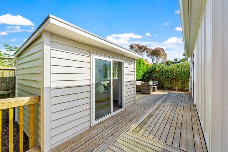 851 Whangaparaoa Road Manly_19