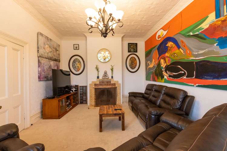 52 Hazel Avenue Caversham_5