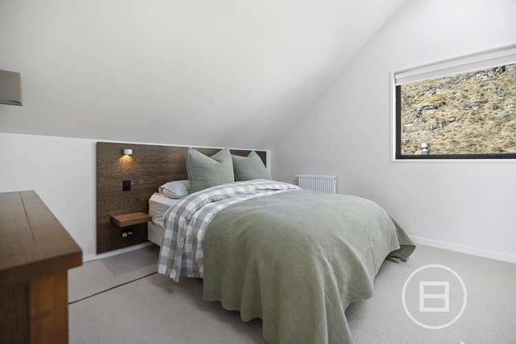 12 Crows Nest Road Arthurs Point_22