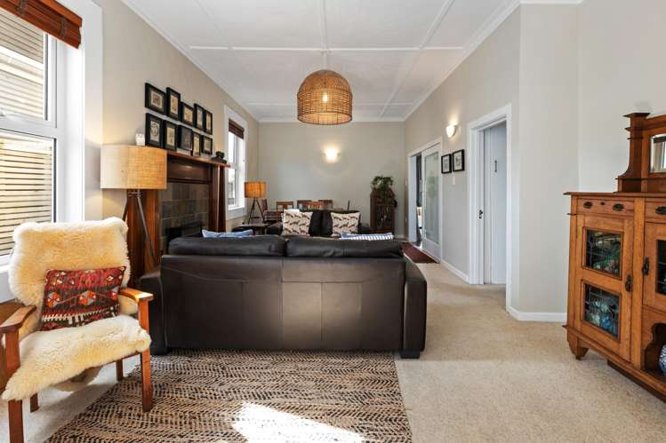 39 Marine Parade Seatoun_9