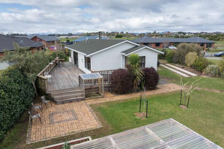 58 Lawson Burrows Crescent Te Anau_2