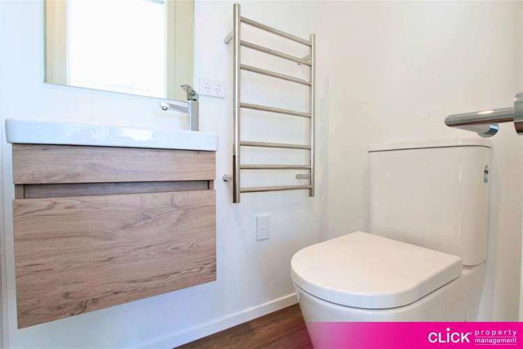 11 Edmund Anscombe Place 10263_8