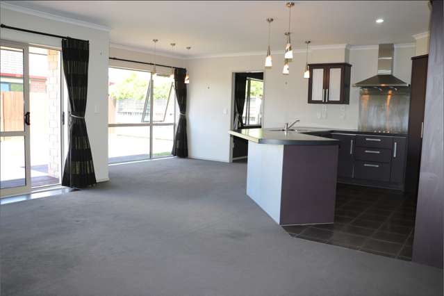 3 The Ford Huntington_3