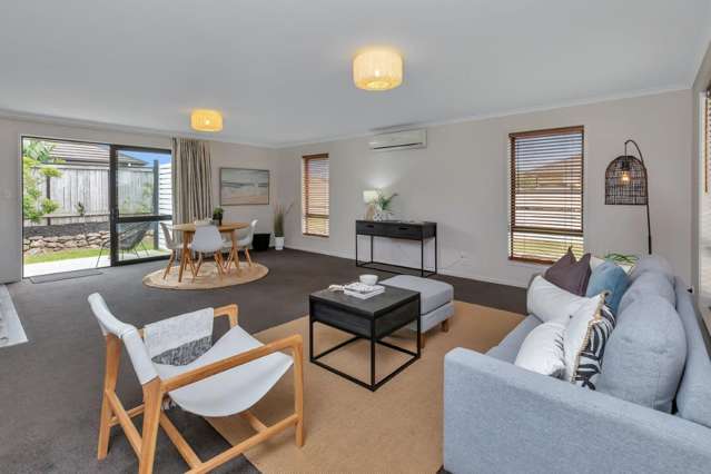 18 Ocean View Rise Ruakaka_1