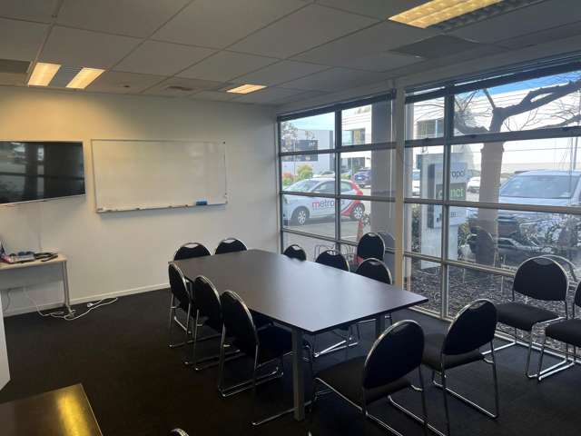 15 Leslie Hills Drive Riccarton_2