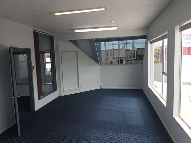 Level 1/19 Yarrow Street Invercargill_4