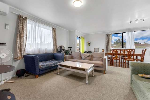 1/67 Redcrest Avenue Red Hill_1