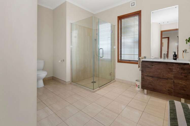 12 Eynsham Court Dannemora_32