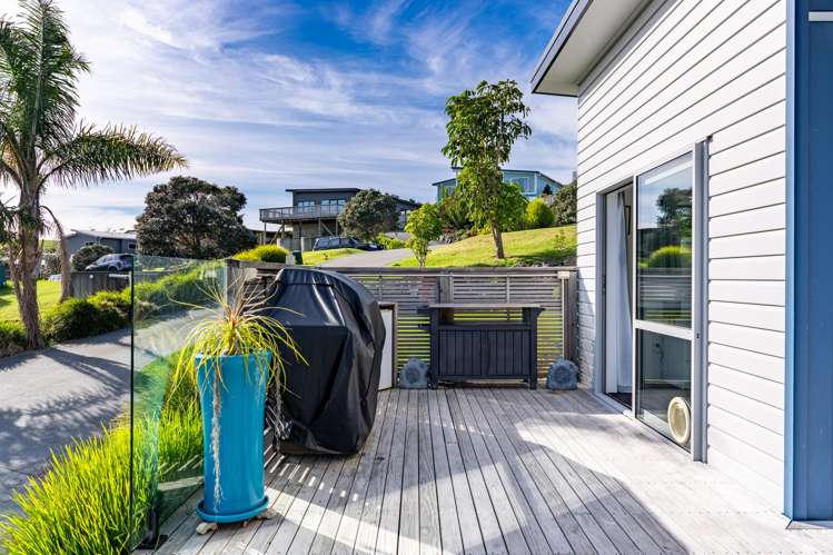 207 Thelma Road North Mangawhai Heads_17